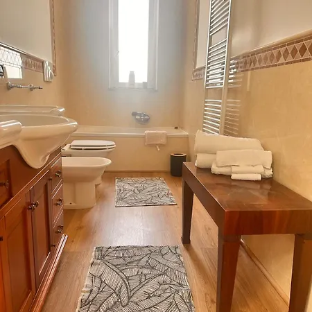 Marina's Cozy Nest Bari