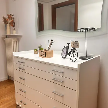 Marina's Cozy Nest * 巴里